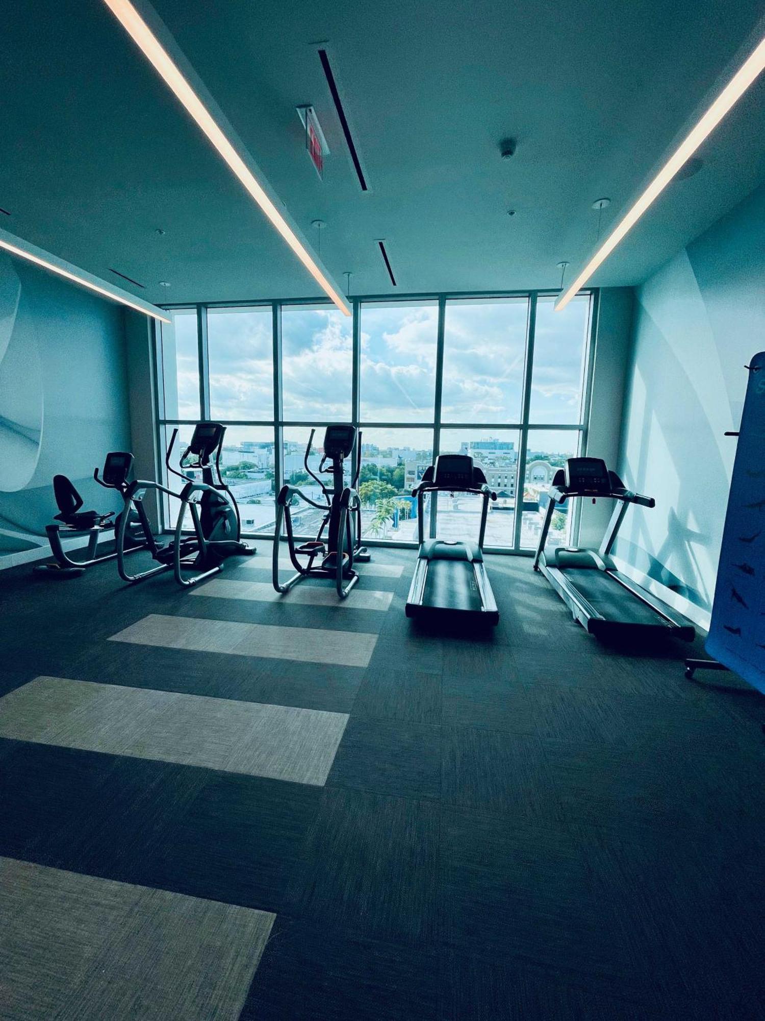 Casa de férias Design District Amazing Views Bayview's At Quadro By Rent4us *