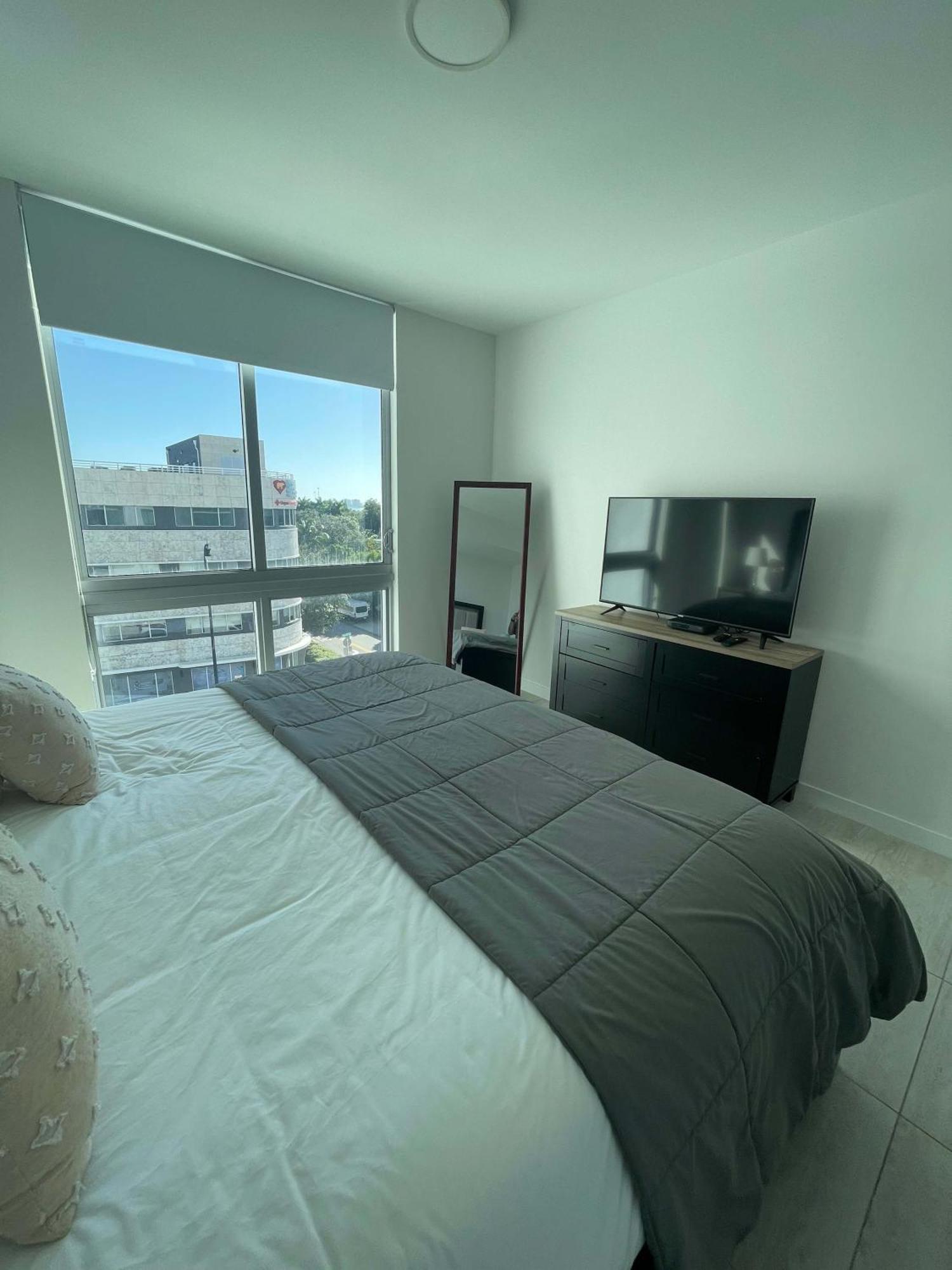 Casa de férias Design District Amazing Views Bayview's At Quadro By Rent4us